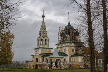 Uglich Tserkov' Rozhdestva Ioanna Predtechi