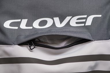Blusões Clover: também nos pormenores se vê a diferença 