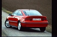 Opel Calibra - O Calibra 2.0 16V Turbo 4x4 estreou o primeiro motor a gasolina sobrealimentado da Opel