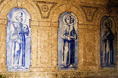 Convento Novo. Azulejos de S. Francisco, Santo António e S. Pedro de Alcântara_©Paula Benito