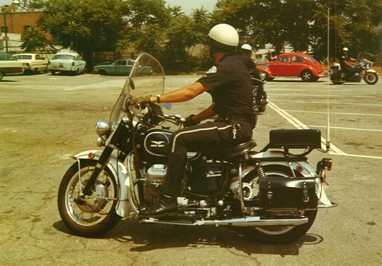 Moto Guzzi equipa a Polícia de Los Angeles (Estados Unidos da América)