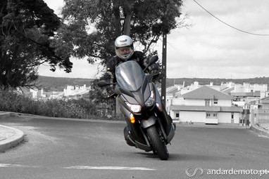 Yamaha X-Max 400