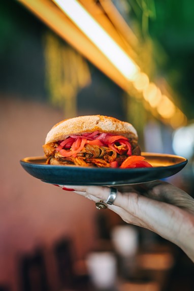 Torta de cochinita pibil