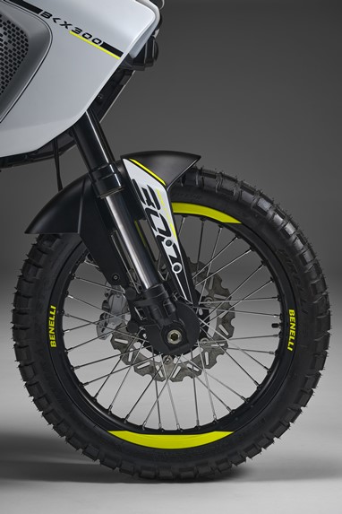 Benelli BKX300
