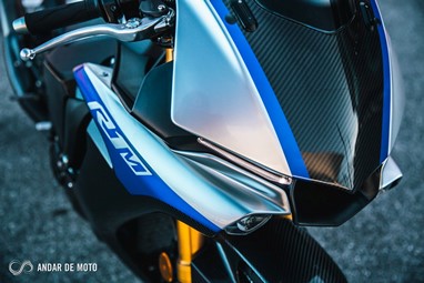 Yamaha YZF-R1M