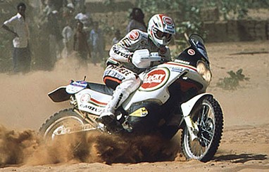 Edi Orioli conquistou a primeira vitória para uma marca italiana no Dakar