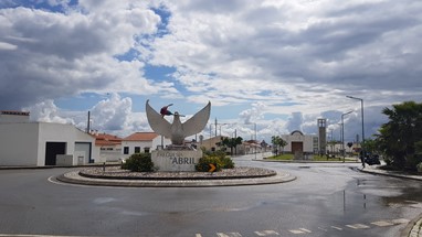 Oriola - Monumento ao 25 Abril
