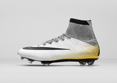 MERCURIAL SUPERFLY CR7 324K GOLD 