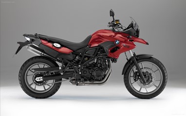 BMW F700GS