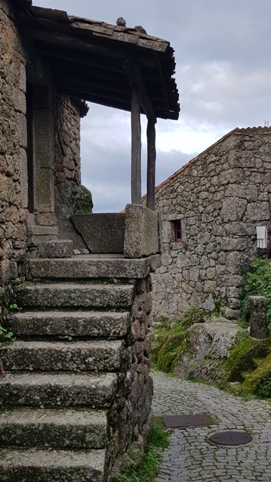 Monsanto - Casa típica