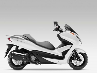 Honda Forza 300 - Branco