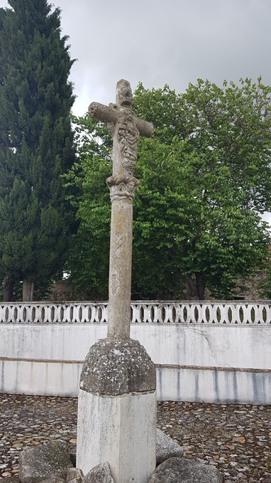 Castelo - Cruzeiro renascentista