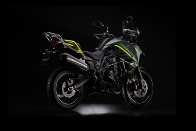 Benelli TRK 702 X