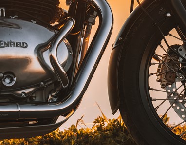  Royal Enfield Interceptor 650 Edição Lightning