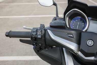 TMAX  DX 2017