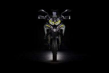 Benelli TRK 702 X