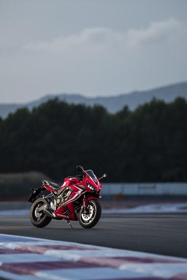 Honda CBR650R 2019