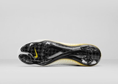 MERCURIAL SUPERFLY CR7 324K GOLD 