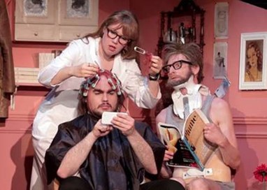 Apre – melodrama burlesco, pela Compagnie Le Fils du Grand Réseau (Brest/França)