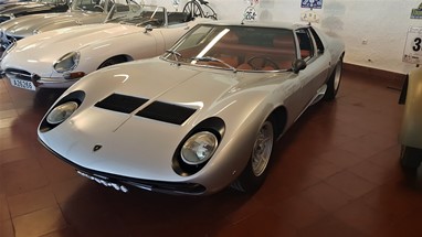 Museu do Caramulo - Lamborghini Miura P400 SV