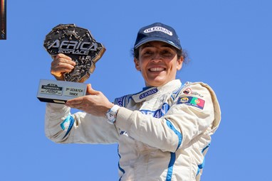 Elisabete Jacinto