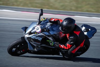 RST reforça gama desportiva com nova coleção Race Collection