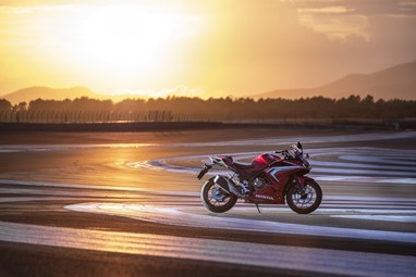 Honda CBR500R 2019
