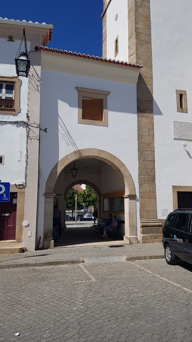 Para regressar à Praça D. Pedro V