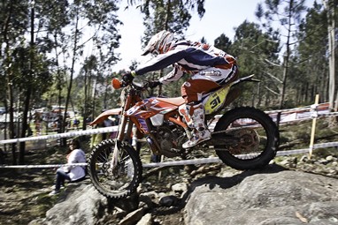 Luis Correia
