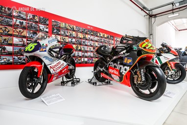 Aprilia Valentino Rossi 