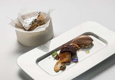 Banana & Chocolate & Poroso de chocolate e sorvete de cacau