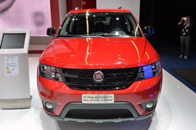 2013 Fiat Freemont Black Code