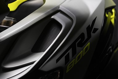 Benelli TRK 800