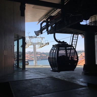 Teleférico de Gaia, Menos é mais Arquitectos Associados,