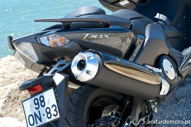 Muito requinte nos pormenores da Yamaha TMAX 530