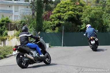 Honda Integra 750 e Yamaha TMAX 530 3