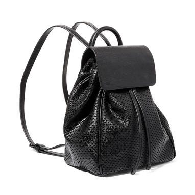 STEVEMADDEN-HANDBAGS_BJAYDEN_BLACK_LIFESTYLE1 PVP.79