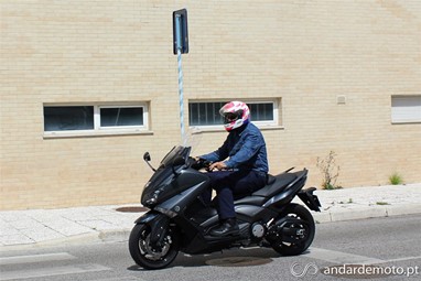 É sem dúvida a Yamaha TMAX 530