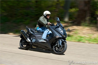 Yamaha TMAX 530