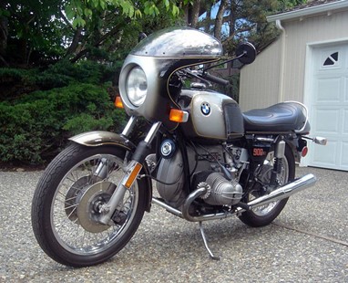 BMW R90S de 1976 vencedora categoria Outras motos Europeias