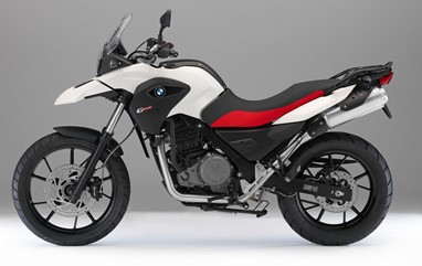 BMW G650GS - branco/vermelho