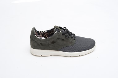 PVP - 79,90€
