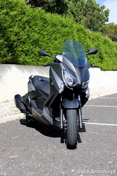 Yamaha X-Max 400