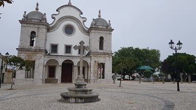 Atouguia - Largo da Igreja Matriz