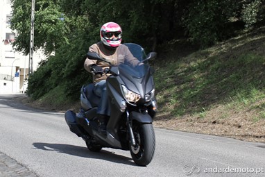 Yamaha X-Max 400