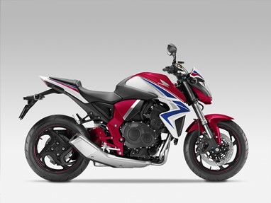 2015 CB1000R Pearl Siena Red/Pearl Cool White