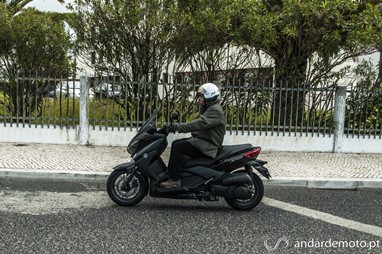 Yamaha X-Max 250