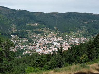Vista de Manteigas (da estrada do Poço do Inferno)