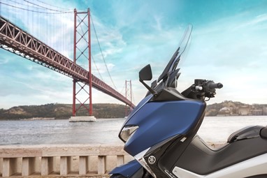 TMAX  DX 2017
