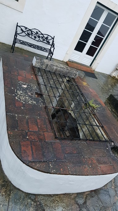 Borba - Casa do Terreiro do Poço - O poço